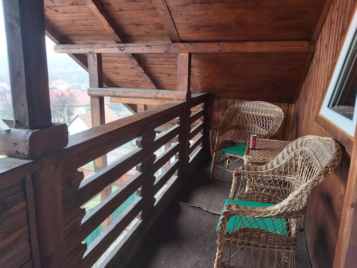 Pensiunea Agroturistica Piscul Soarelui Campulung Exterior foto